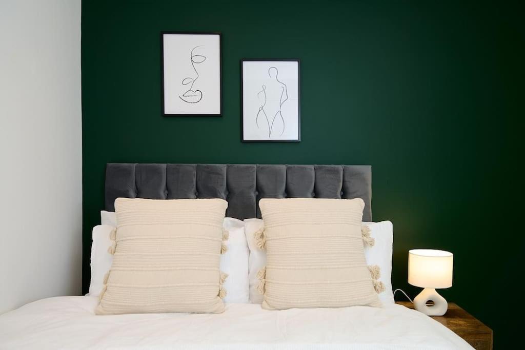 Fabulous 3 Bed Nw London Apartment With Private Garden Exteriör bild