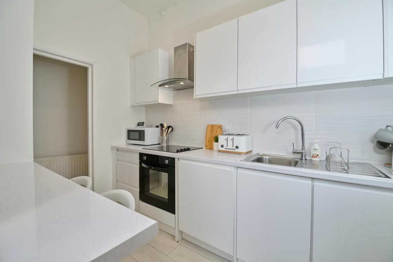 Fabulous 3 Bed Nw London Apartment With Private Garden Exteriör bild