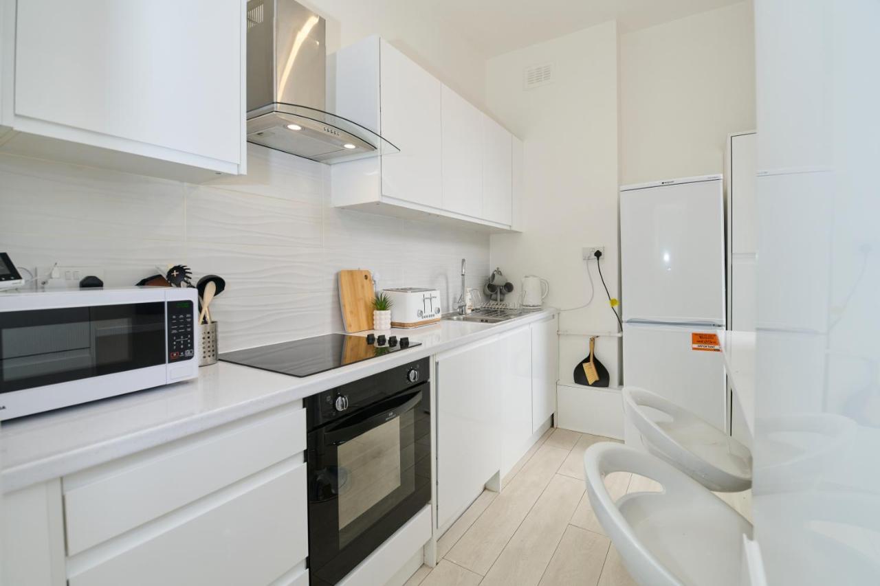 Fabulous 3 Bed Nw London Apartment With Private Garden Exteriör bild